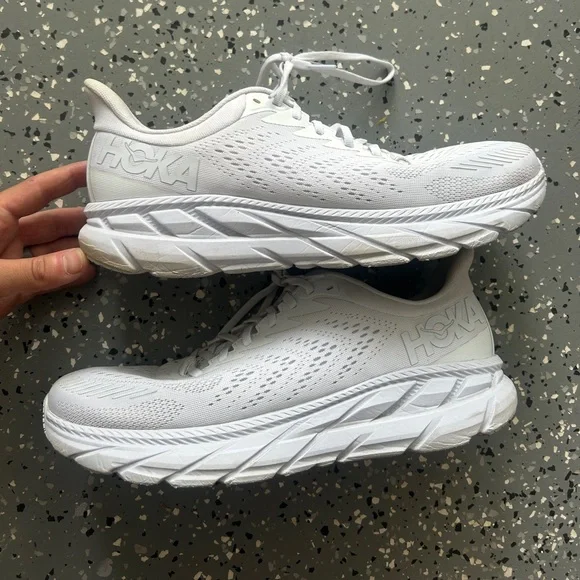 HOKA Clifton 7 men’s white size 12 - Picture 3 of 7